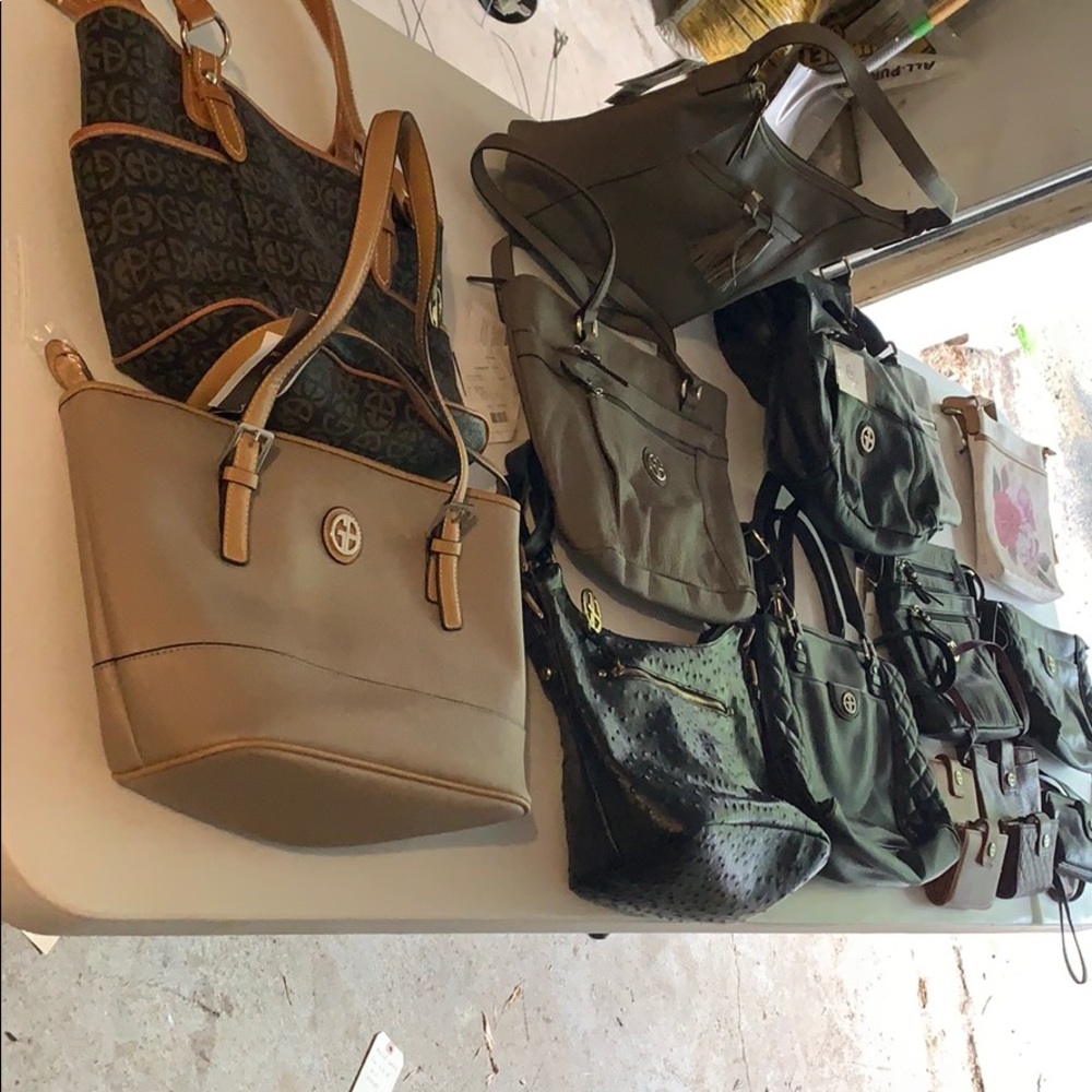 HUGE Giani Bernini Women’s bag lot